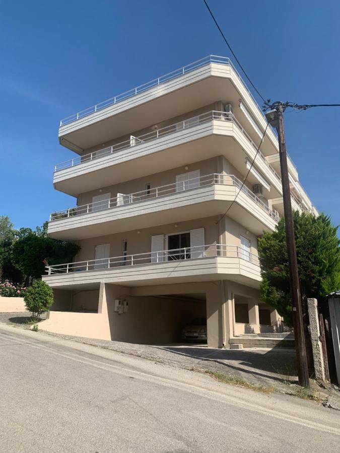 Αβαντιάς Abantias Aparthotel Lutrá Edipszú Kültér fotó