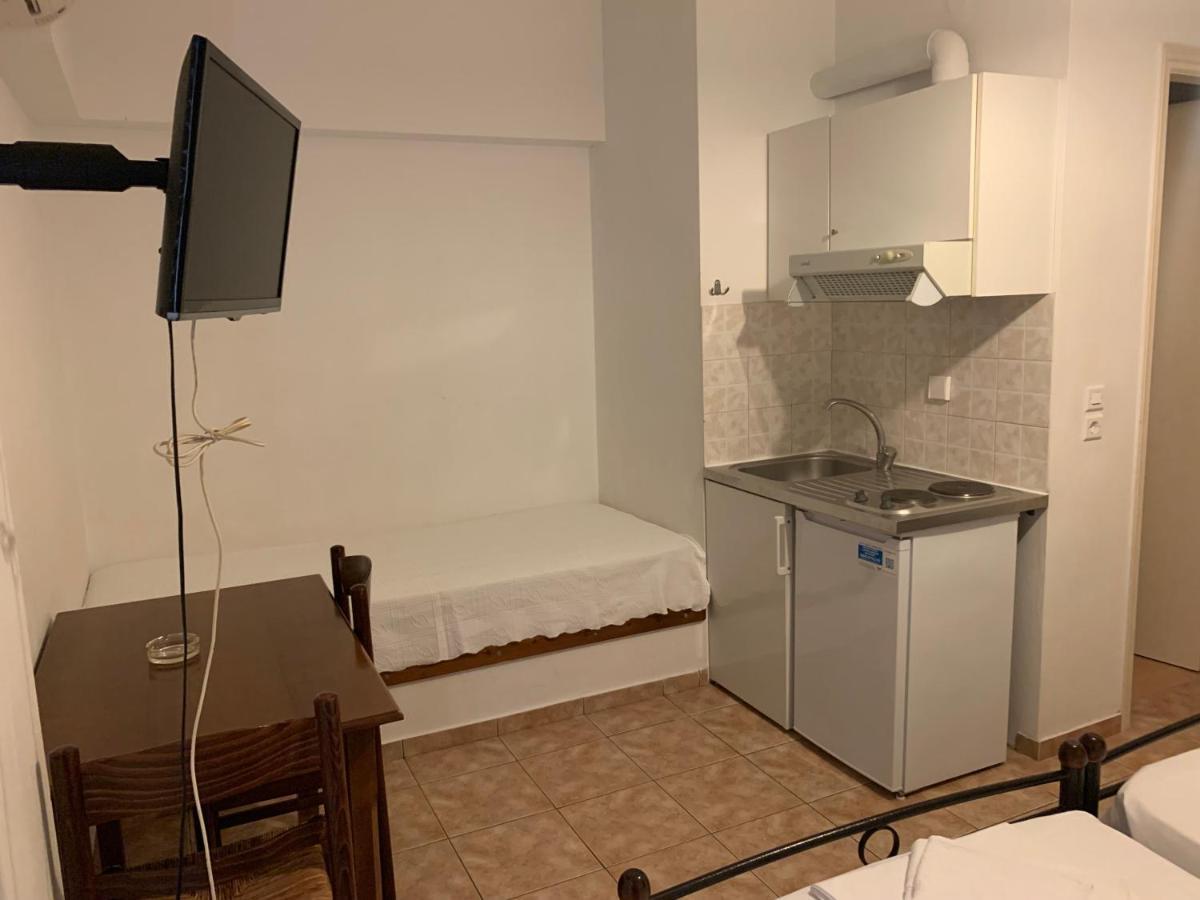 Αβαντιάς Abantias Aparthotel Lutrá Edipszú Kültér fotó