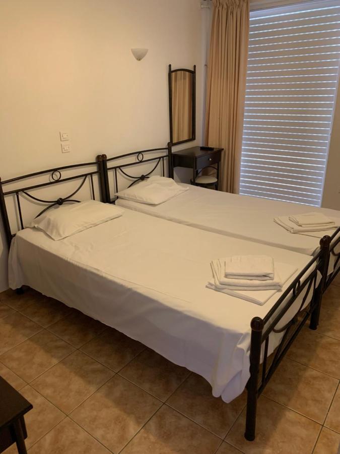 Αβαντιάς Abantias Aparthotel Lutrá Edipszú Kültér fotó
