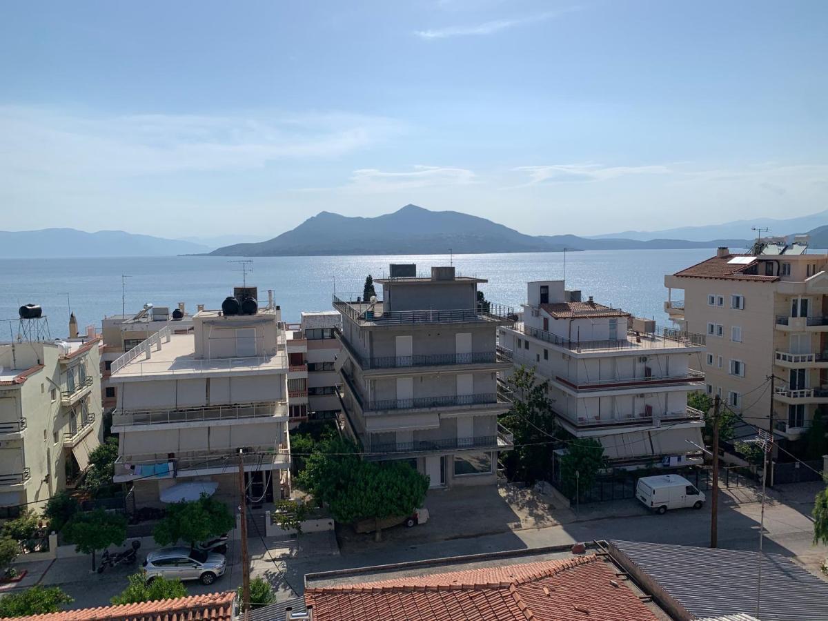 Αβαντιάς Abantias Aparthotel Lutrá Edipszú Kültér fotó