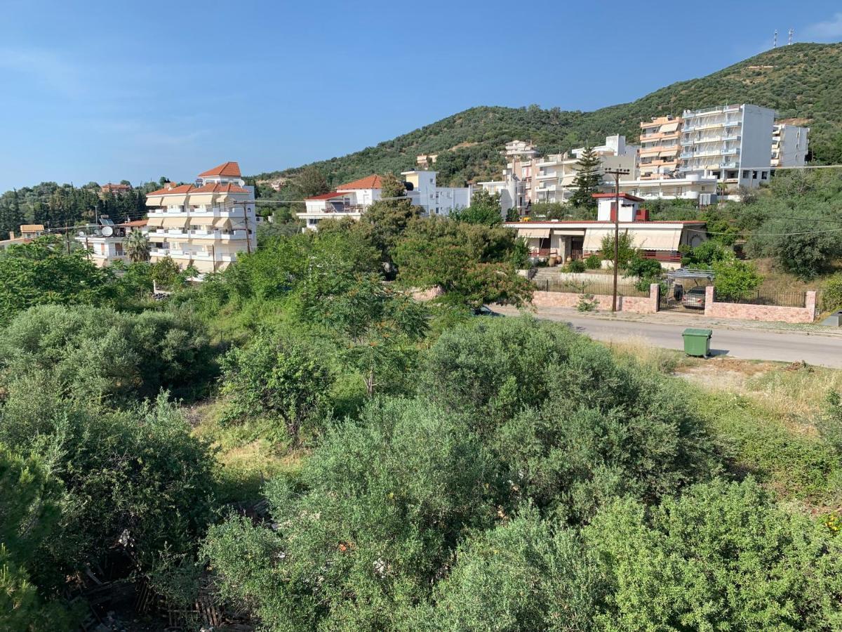 Αβαντιάς Abantias Aparthotel Lutrá Edipszú Kültér fotó