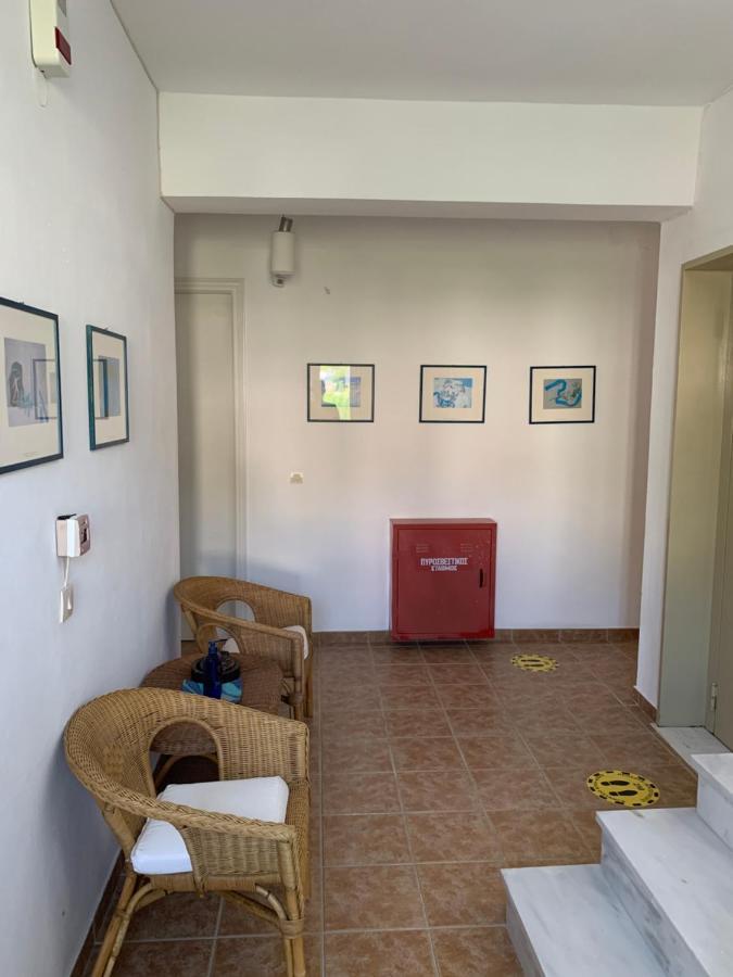 Αβαντιάς Abantias Aparthotel Lutrá Edipszú Kültér fotó