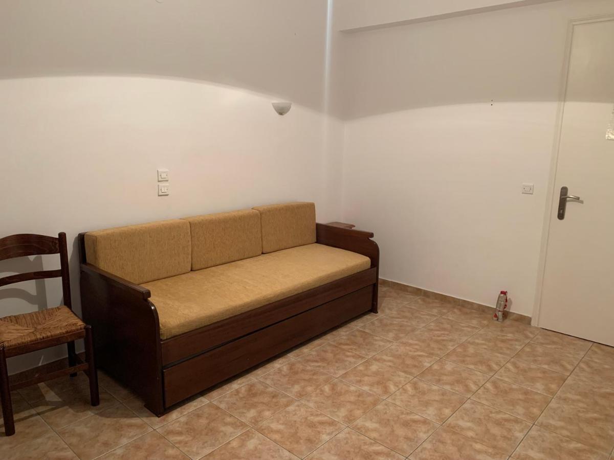 Αβαντιάς Abantias Aparthotel Lutrá Edipszú Kültér fotó